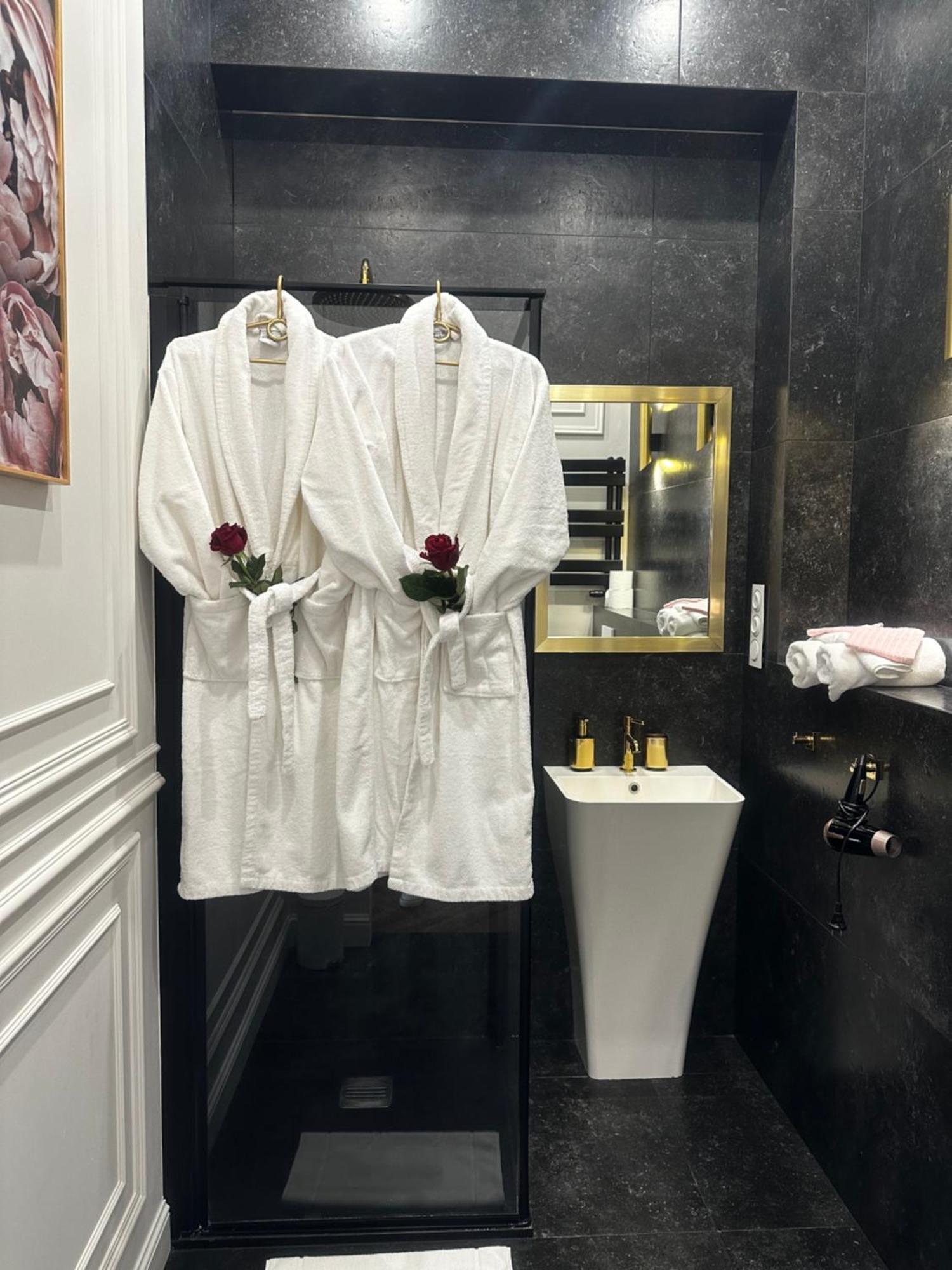 Apartament Glamour Prywatne Jacuzzi Starowislna Краків Екстер'єр фото