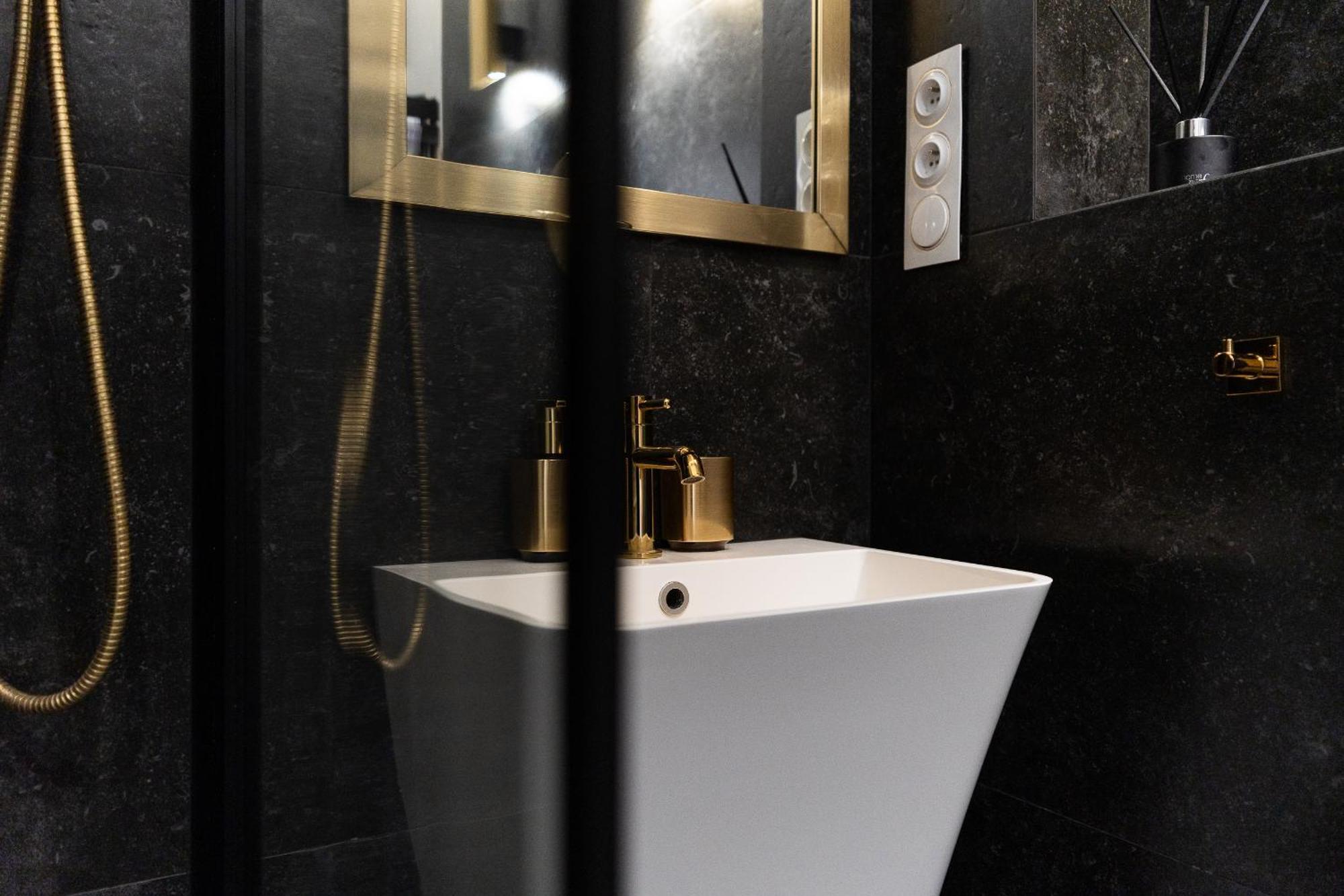 Apartament Glamour Prywatne Jacuzzi Starowislna Краків Екстер'єр фото