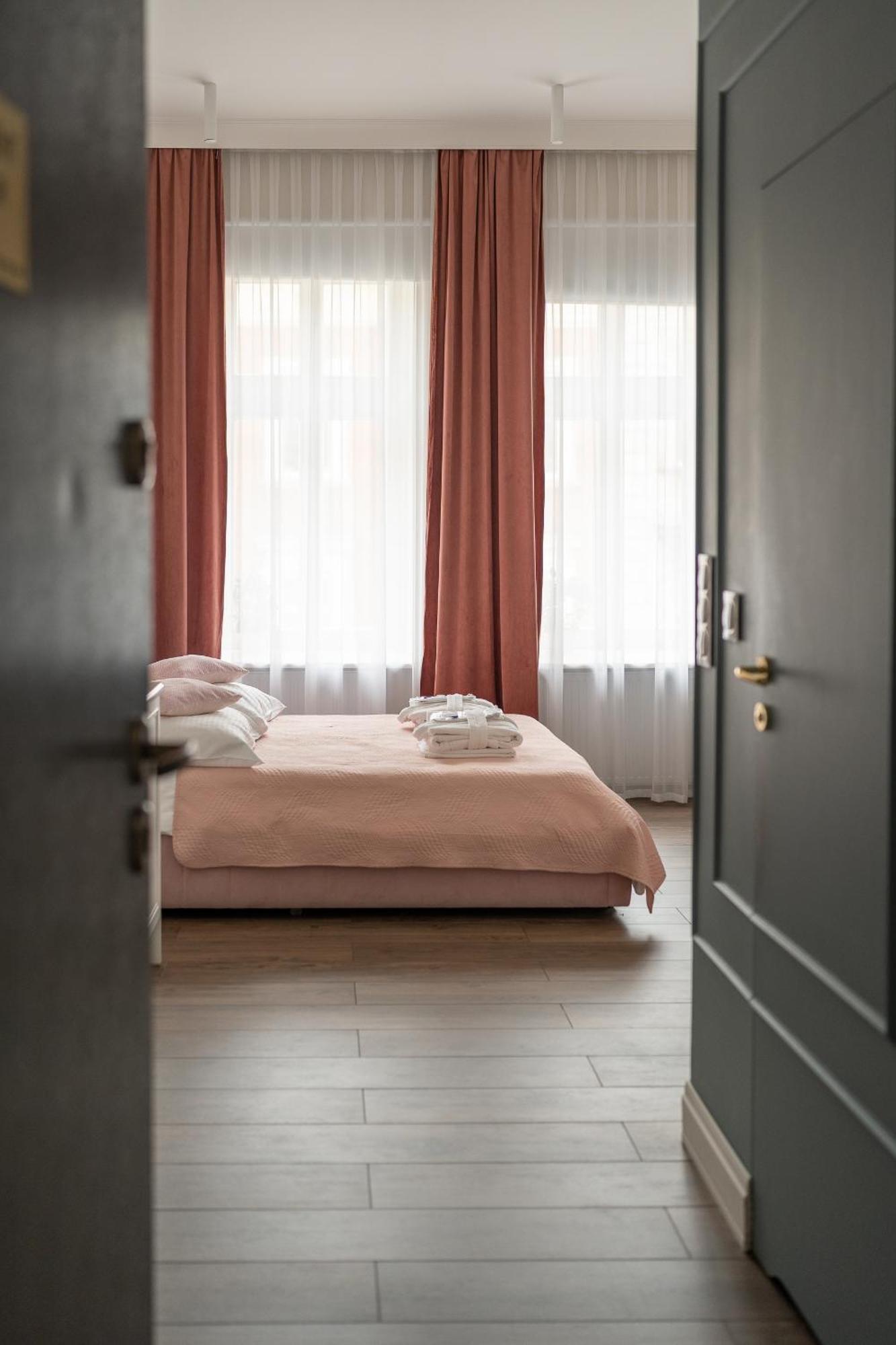 Apartament Glamour Prywatne Jacuzzi Starowislna Краків Екстер'єр фото