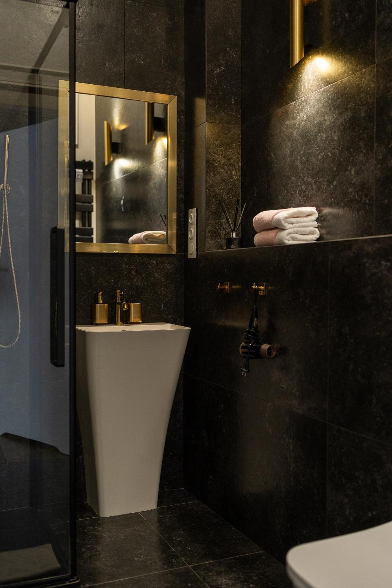 Apartament Glamour Prywatne Jacuzzi Starowislna Краків Екстер'єр фото